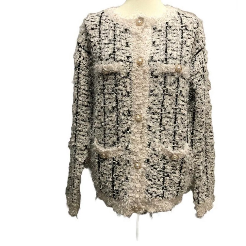 Entro Womens Black And White Cardigan